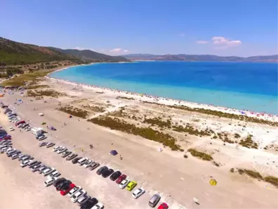 Salda Gölü'ne Ziyaretçi Akını