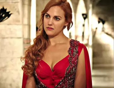 Estetiği Abartan Meryem Uzerli'nin Dudaklarını Gören Şaşıp Kalıyor