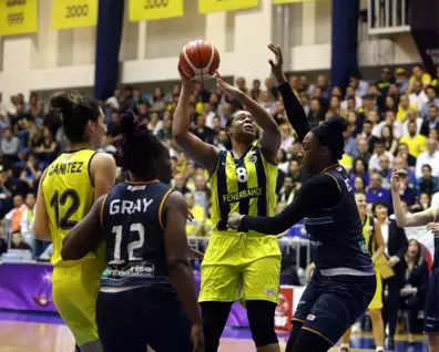 Kadınlar Basketbol Ligi'nde Şampiyon Fenerbahçe