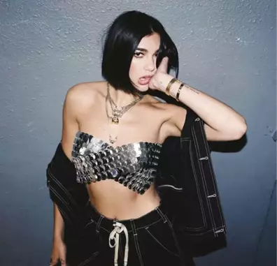 Türkiye'ye İlk Kez Gelen Dünyaca Ünlü Yıldız Dua Lipa'ya, Geceliği 15 Bin Dolarlık Villa