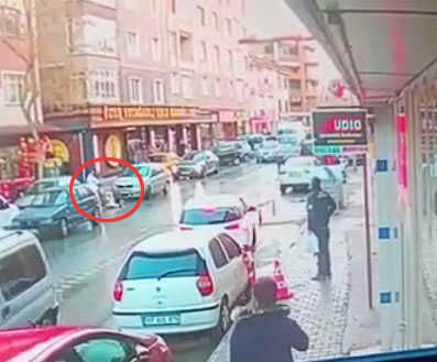 Boşanma aşamasındaki karısını, kızının yanında böyle vurdu