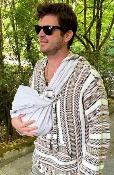 Kıvanç Tatlıtuğ ve Başak Dizer ilk kez birlikte reklam filmi çekti! Çocuklarını yine sır gibi sakladılar