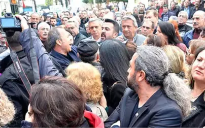 CHP Antalya İl Başkanlığı Devir Teslim Töreninde Gerginlik Çıktı, Küfürler Havada Uçuştu