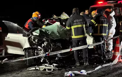 Niğde'de Trafik Kazası: 2 Ölü, 1 Yaralı