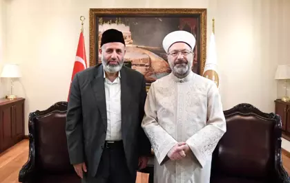 Diyanet İşleri Başkanı Erbaş, Filistinli Alimler Birliği Heyetini Kabul Etti