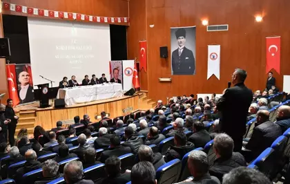 Kırşehir Valisi Muhtarlarla Buluştu