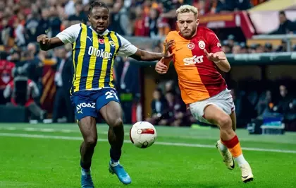 Galatasaray ve Fenerbahçe'den aynı dakikada paylaşım