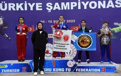 Yalova'da Wushu Kung Fu Şampiyonası'nda 11 Madalya