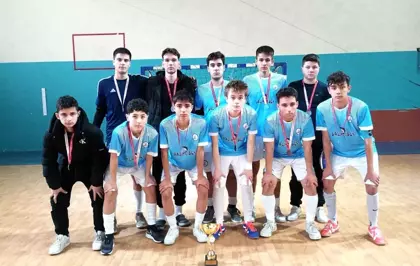 Manisa'da Futsal Gençler İl Birinciliği Müsabakaları Tamamlandı