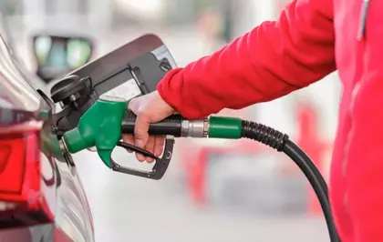 Benzine 1 lira 15 kuruş indirim geliyor