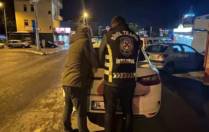 Maltepe'de Kırmızı Işık İhlali Yapan Şoförlere Ceza Kesildi