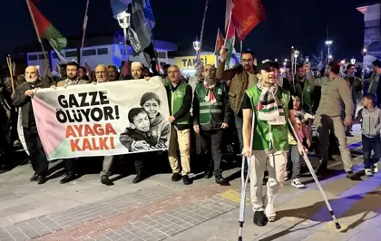 Konya'da Gazze İçin Protesto Yürüyüşü Düzenlendi