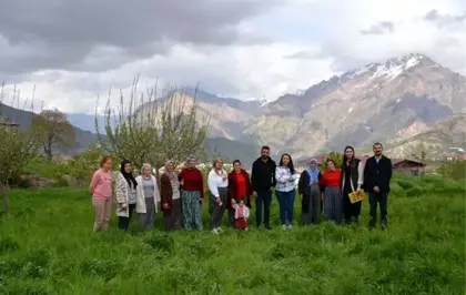 Hakkari'de Kadınlara Yönelik Safran Yetiştiriciliği Eğitimi Düzenlendi