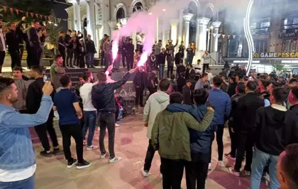 Vanspor'un Galibiyeti Van'da Coşkuyla Kutlandı