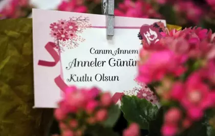 Anneler Günü İçin Bolu'daki Çiçekçilerde Yoğunluk Başladı
