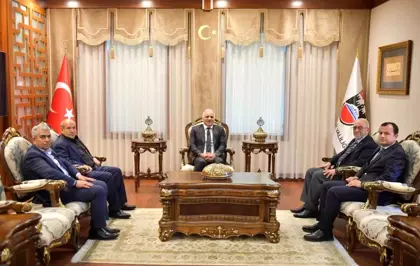 Elazığ ve Diyarbakır'da Ekonomik İş Birliği Görüşmeleri