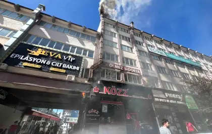 Erzurum'da Tavuk Döner Lokantasında Baca Yangını