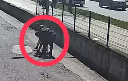 Jandarma Uzman Çavuş, Nefes Borusuna Çikolata Kaçan Çocuğu Kurtardı