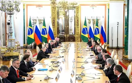 Putin ve Lula, ABD Tarifelerini Görüştü