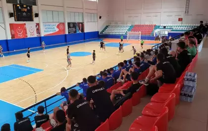 Anadolu Yıldızlar Ligi Hentbol Müsabakaları Samsun'da Başladı