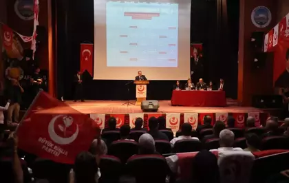 Mustafa Destici'den Gazze Açıklamaları: 'İnsanlar Açlıktan Ölmekte'