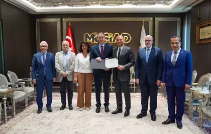 DEM Parti Heyeti MÜSİAD ve TÜSİAD'ı Ziyaret Etti