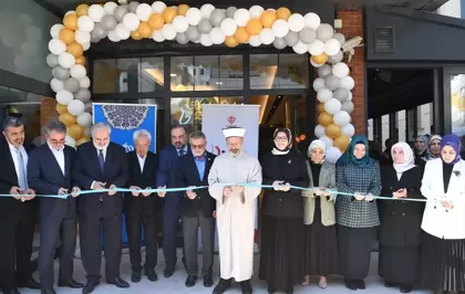 Diyanet İşleri Başkanı Erbaş'tan İyilik Temalı Mekanın Açılışı