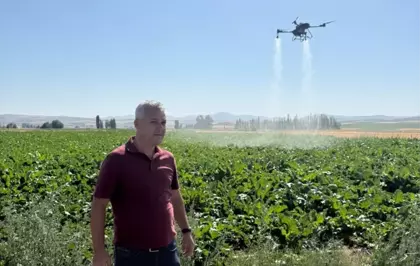 Sivas'ta Dronla Şeker Pancarı İlaçlaması Gerçekleşti