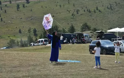 Gümüşhane'de Coşku Dolu 'Saranoy Yaylası Şenliği' Yapıldı