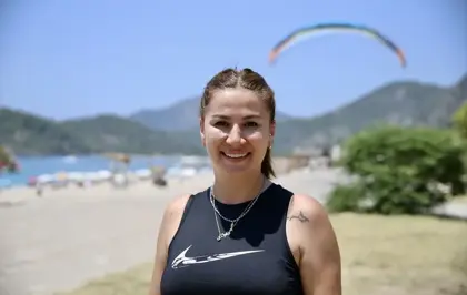 Yamaç Paraşütü ile Hayallerini Gerçekleştiren Kadın Pilot: İlknur Güngelen