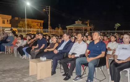 Kilis'te Açık Hava Sineması Çocuklara Neşe Saçtı