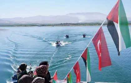 Malatya'da Gazze İçin Feribotla Destek Turu Düzenlendi