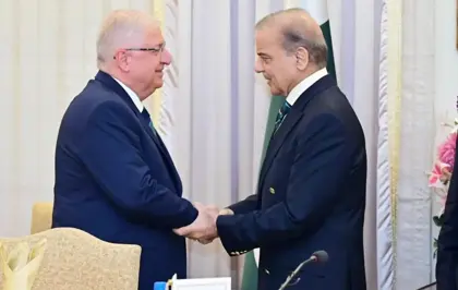 Bakan Güler, Pakistan Başbakanı Şerif ile Görüştü