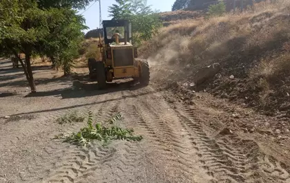 Sivrice'de Temizlik Çalışmaları Devam Ediyor
