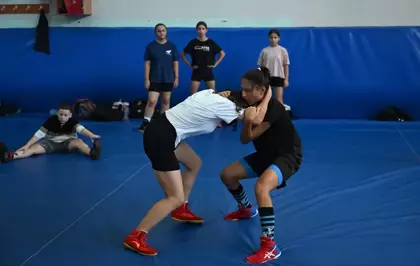 KKTC Kadın Güreşçileri Edirne'de Antrenman Yaptı