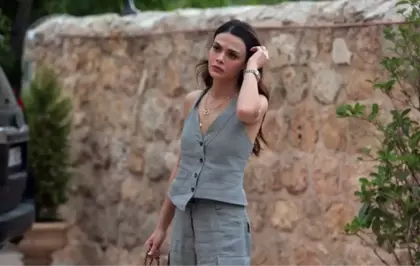 Uzak Şehir Alya öldü mü, Alya ölüyor mu? Sinem Ünsal diziden ayrılıyor mu?