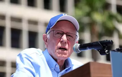 Senatör Bernie Sanders'dan Netanyahu'ya Sert Eleştiri: 'ABD'nin Dış Politikasını Belirleyemez'