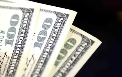 Döviz Kurları Gün Başladı: Dolar 39,53 TL, Euro 45,48 TL