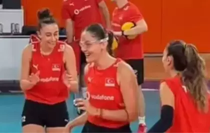 Zehra Güneş neden maske takıyor? Zehra Güneş Dominik maçında yok mu, oynamayacak mı?