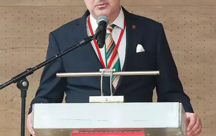 Karşıyaka Spor Kulübü Yönetim Kriziyle Karşı Karşıya
