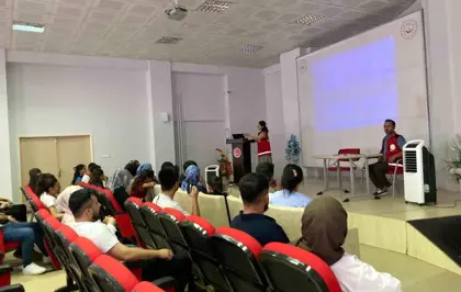 Besni'de 16 Çifte Faizsiz Evlilik Kredisi Desteği