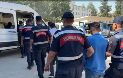 Gaziantep'te Sosyal Medya Dolandırıcılığı Operasyonu: 5 Tutuklama