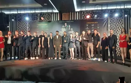 Kick Boks Gecesi Başlıyor: Dünyaca Ünlü Dövüşçüler Küçükçekmece'de Ringde