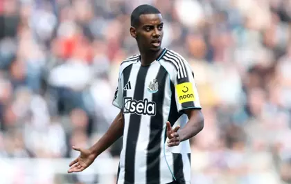 Newcastle, Isak için yapılan 140 milyon euroluk tarihi teklifi reddetti