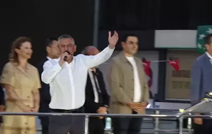 CHP Genel Başkanı Özgür Özel'den Aksaray'da Kapsamlı Miting
