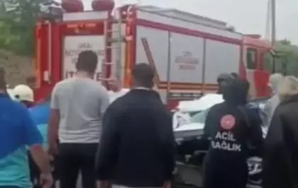 Ordu'da TIR'a Çarpan Otomobildeki Kadın Hayatını Kaybetti