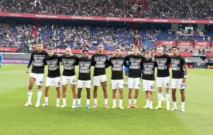 Fenerbahçe, Feyenoord ile Şampiyonlar Ligi'nde Karşılaştı