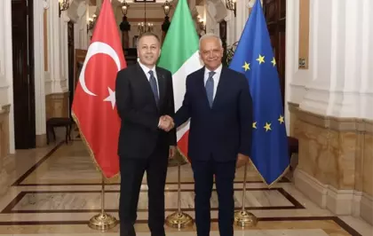 İçişleri Bakanı Ali Yerlikaya İtalya'da Güvenlik Konularını Görüştü