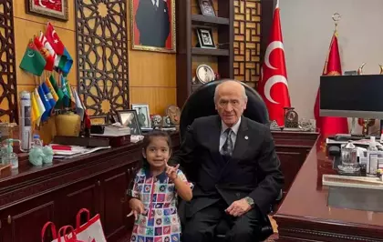 3,5 Yaşındaki Hilal'in Devlet Bahçeli ile Buluşma Hayali Gerçekleşti