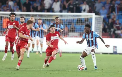 Trabzonspor, Antalyaspor'u 1-0 Mağlup Ederek Üst Üste Üçüncü Galibiyetini Aldı